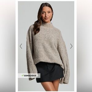 OVERSIZED KNITTED HIGH NECK SWEATER